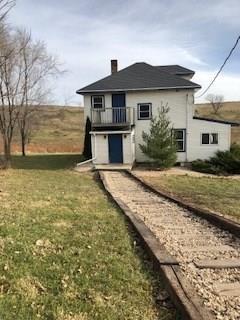 18112 County Road O, Mineral Point, WI 53565