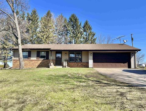 5589 E Buss Rd, Clinton, WI 53525