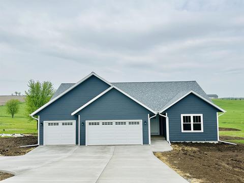 N5041 Hyland Circle, Monroe, WI 53566