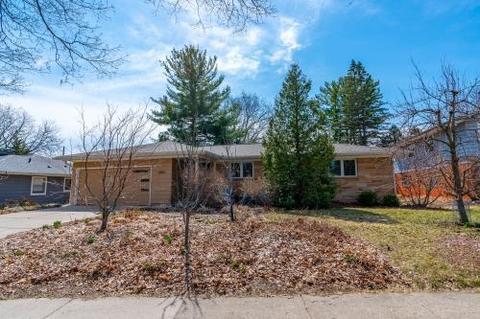 4413 Rolla Ln, Madison, WI 53711
