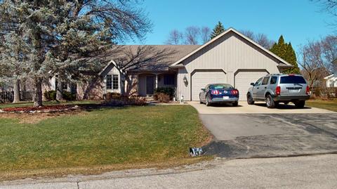 3509 W Grand Meadows Dr, Appleton, WI 54914
