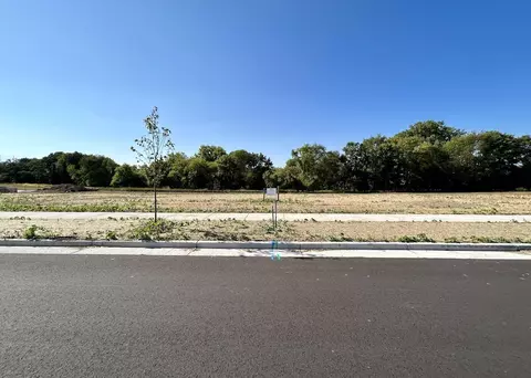 7796 Bluestem Trl, Deforest, WI 53532