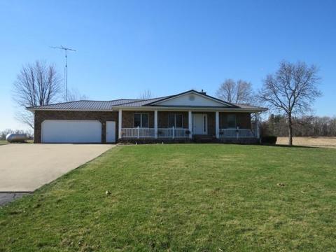 w7393 Prospect Road, Beaver Dam, WI 53916