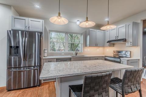 211 South St, Sun Prairie, WI 53590