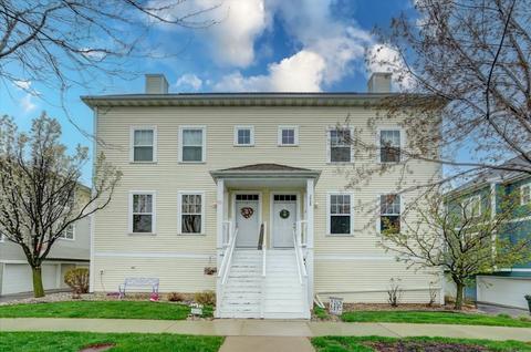 3068 Triumph Dr #2, Sun Prairie, WI 53590