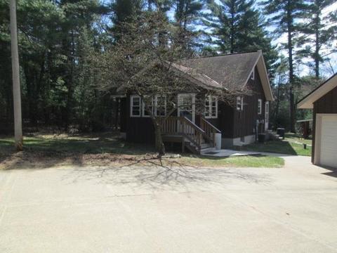 1123 Dover Dr, Adams, WI 53910
