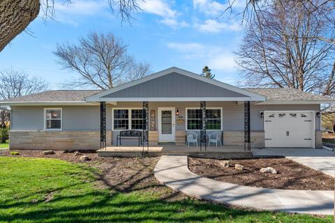 1004 West St, Beaver Dam, WI 53916