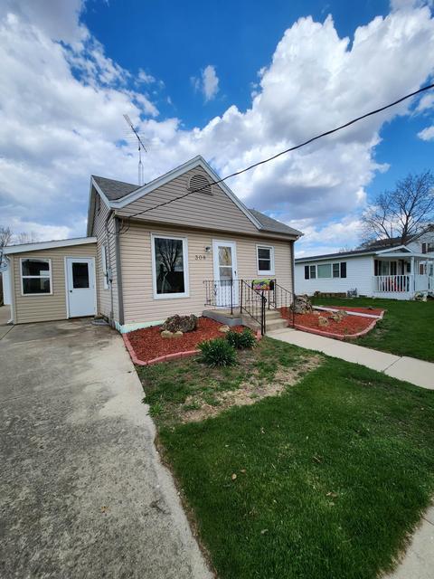 308 Taylor St, Waupun, WI 53963