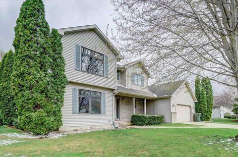 1133 Virdon Dr, Sun Prairie, WI 53590