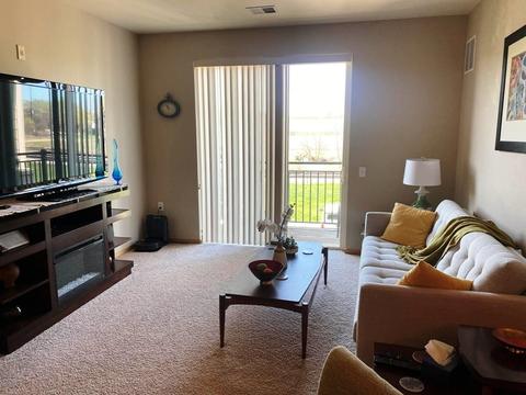 111 W Fulton St #207, Edgerton, WI 53534