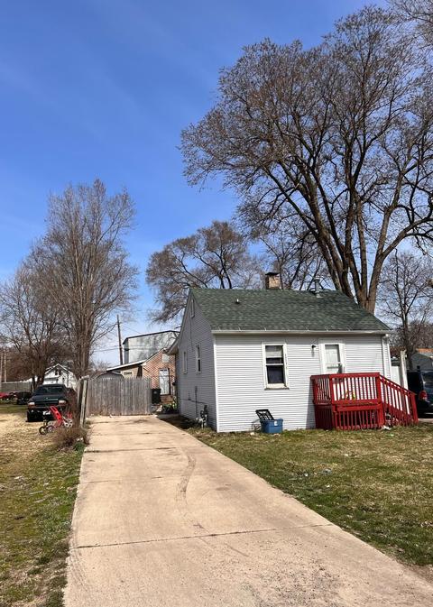 1917 Forest Ave, Beloit, WI 53511 photo 1