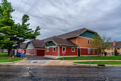 170 Depot Dr, Verona, WI 53593