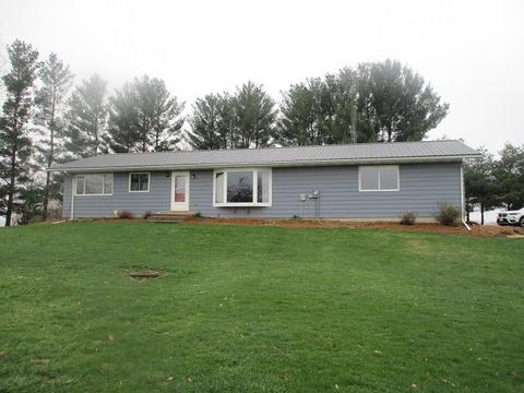 n133 Lavalle Road, La Valle, WI 53941