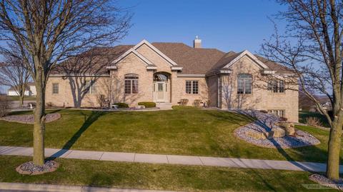 1605 Charleston Cir, Waunakee, WI 53597