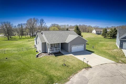 n6743 Clover Lane, Pardeeville, WI 53954