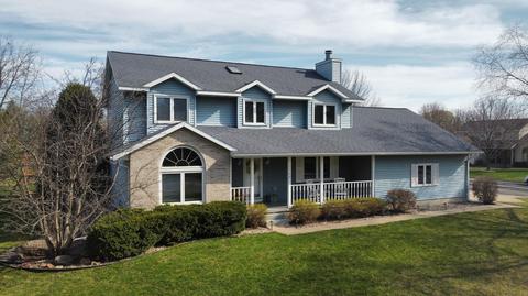 1760 St Albert The Great Dr, Sun Prairie, WI 53590
