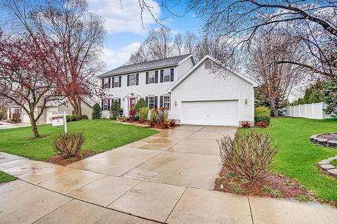 506 Riverside Dr, Deforest, WI 53532