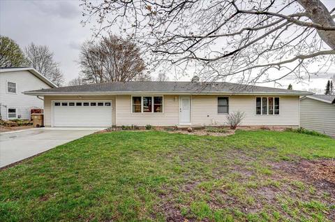 1405 Droster Rd, Madison, WI 53716