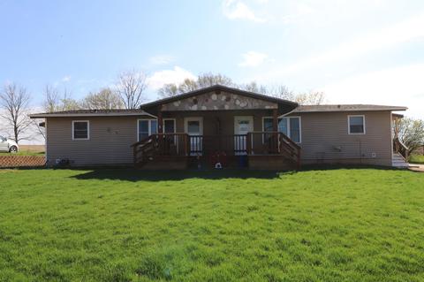 303-305 N Gilbert St, Footville, WI 53537