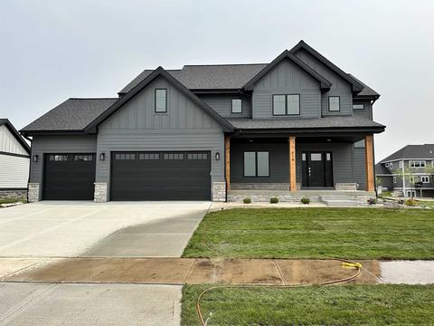 818 Walter Run, Waunakee, WI 53597