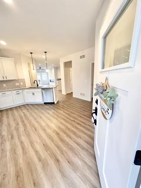 373 Isham St, Stoughton, WI 53589