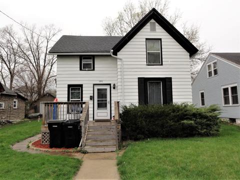 1248 Vine St, Beloit, WI 53511