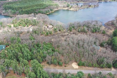 L 17 Dahlke Dr, Westfield, WI 53964