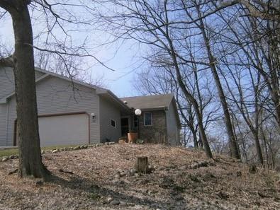 236 Ba Wood Ln, Janesville, WI 53548