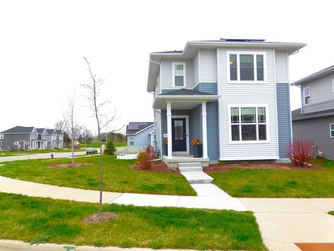 6104 Ragan St, Madison, WI 53718