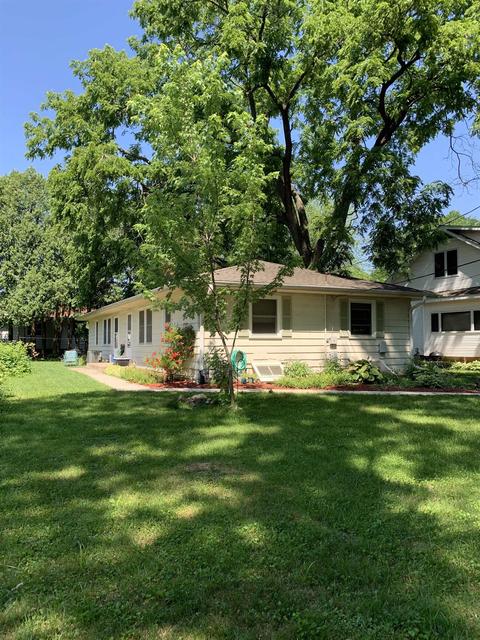 206 Merrill Crest Dr, Madison, WI 53705