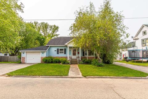 219 E Harriet St, Darlington, WI 53530