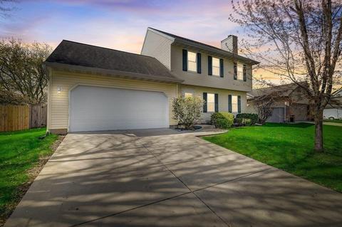 1749 Sapphire Way, Sun Prairie, WI 53590