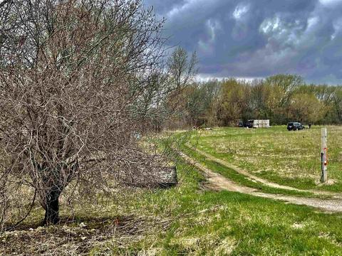 w9379 County Road S, Beaver Dam, WI 53916
