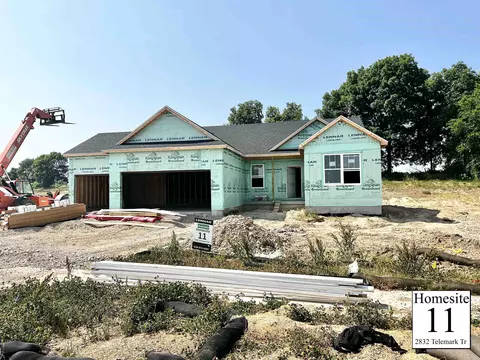 2832 Telemark Trl, Stoughton, WI 53589