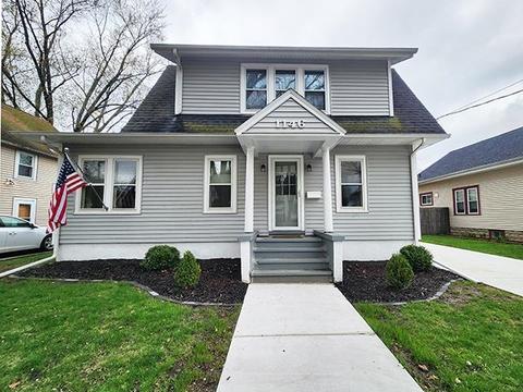 1146 Hackett St, Beloit, WI 53511
