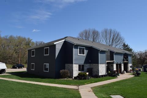 106 Whispering Pines Way, Fitchburg, WI 53713