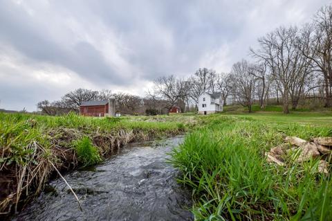 5407 Apple Branch Rd, Argyle, WI 53504