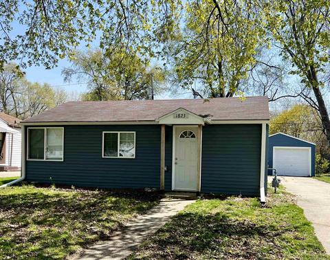 1823 Spruce St, Beloit, WI 53511