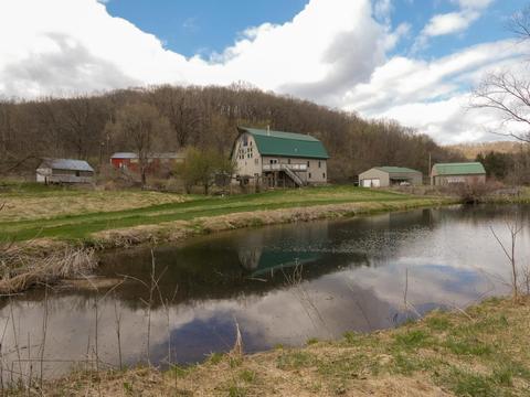 e4495 County Road Gg, Hillpoint, WI 53937