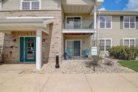 203 Kearney Way # 303, Waunakee, WI 53597
