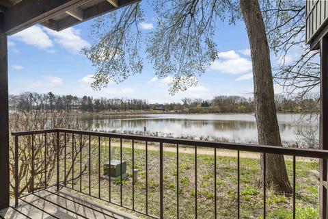 7004 Park Shores Ct, Middleton, WI 53562