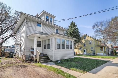 2533 E Dayton St, Madison, WI 53704