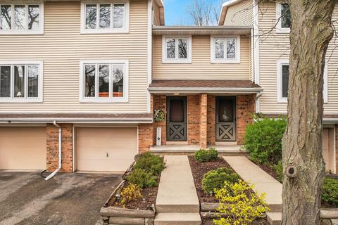 909 Vernon Ave, Madison, WI 53714