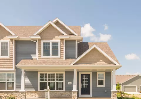 2192 Rosenberg Ln, Sun Prairie, WI 53590