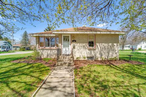 780 Galena St, Prairie Du Sac, WI 53578