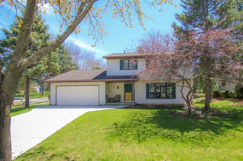 5901 Stanton Ln, Madison, WI 53719