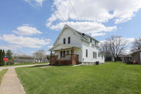156 E Church St, Shullsburg, WI 53586