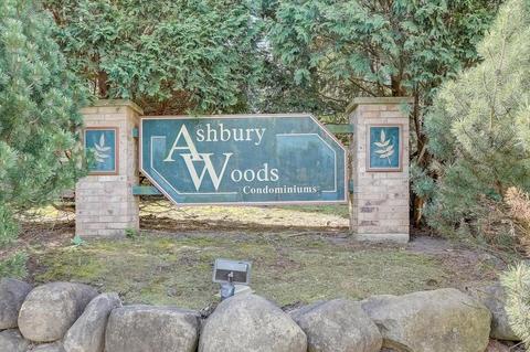 7201 Mid Town Rd #111, Madison, WI 53719