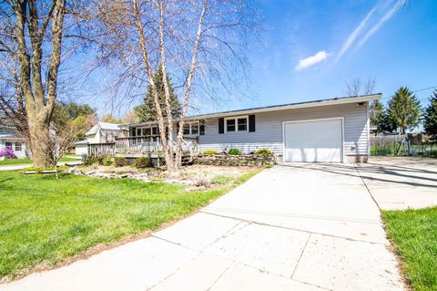 420 Irving St, Horicon, WI 53032