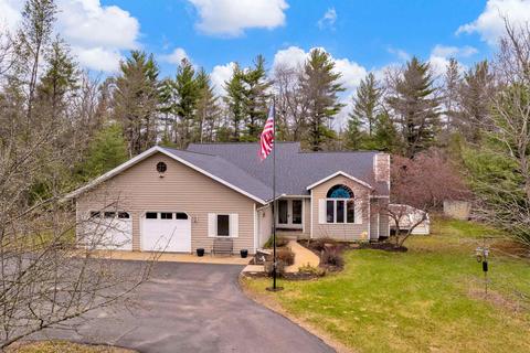 5911 David Dr, Wisconsin Rapids, WI 54494